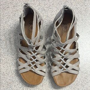Elegant Women's Silver Strappy Sandals